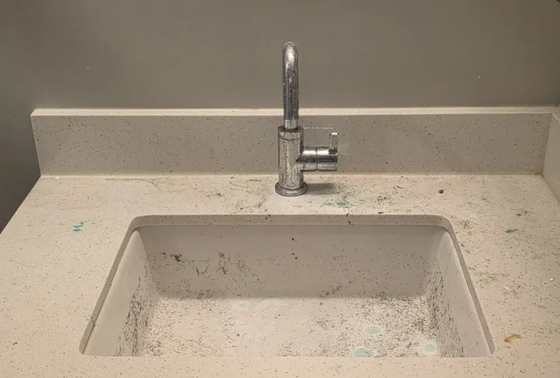 Vanity sink before cleaning